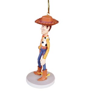 Adorno de Woody, figura decorativa del héroe sheriff, adorno navideño, regalo, decoración coleccionable de la película de Disney Toy Story imagen 3