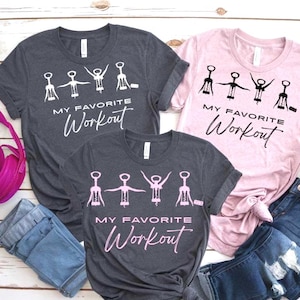 Divertido paquete de SVG y PNG (3 versiones): Sacacorchos y abridor de botellas para entrenamientos favoritos. Combina y crea camisetas grupales con gráficos.