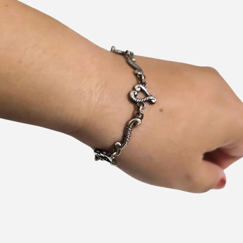 Pulsera vintage Brighton descatalogada con forma de corazón y pergamino imagen 1