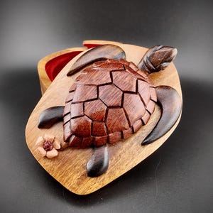 Rompecabezas de tortuga marina de madera hecho a mano / Rompecabezas con temática oceánica / Juguete para niños / Regalo Montessori / Juguete hecho a mano / Rompecabezas oceánico