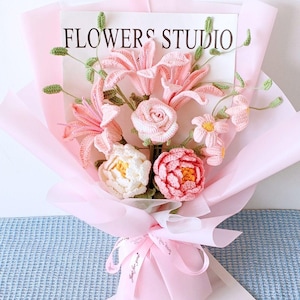 Romantischer Häkelblumenstrauß - Rosa Hochzeitsstrauß, Brautpartygeschenk, Geburtstag, Jahrestag | Handgemachte Korallen Pfingstrosen