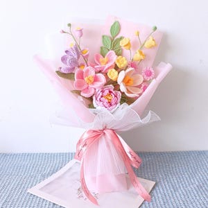 Handmade Frühling häkeln Blumenstrauß | Buntes gestricktes Blumengesteck Hochzeit & Wohndekor | Geschenk für Sie, Freundin, Mama