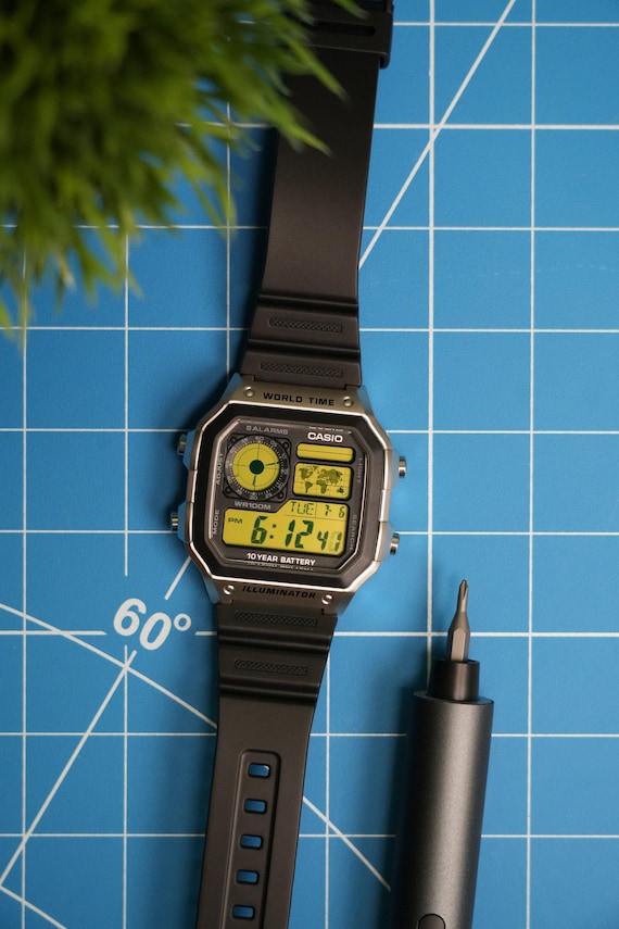 時計 Casio AE1200 Custom Radioactive - Casio Royale (AE1200) Custom Digital World Time