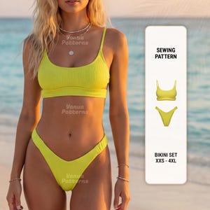 Puede incluir: Un conjunto de bikini amarillo brillante acanalado. La parte superior es de cuello redondo y la parte inferior es de corte alto. La imagen incluye un gráfico con las palabras "Sewing Pattern" y "Bikini Set XXS - 4XL". La marca "Vanua Patterns" también es visible.