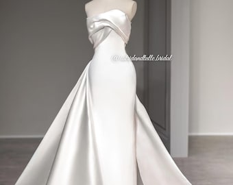 Isadora | Satin Corset Wedding Dress with Detachable Overskirt | Elegant Minimalist Bridal Gown with Train & Button Back