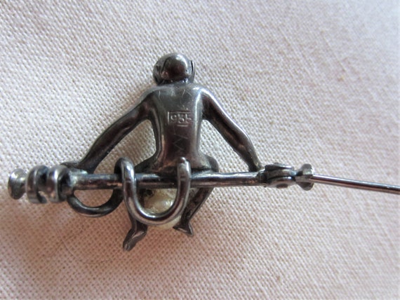 Antique Victorian Sitting Monkey Brooch with Pear… - image 7