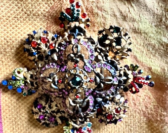 Fall 1996 Todd Oldham 24 kt Gold Plated with Ebonized Quatrefoil Jeweled Brooch