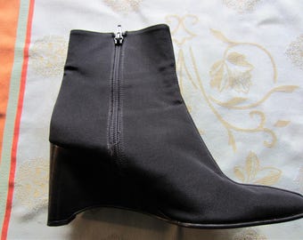 Vintage Donald Pliner Wedge Black Ankle Boots