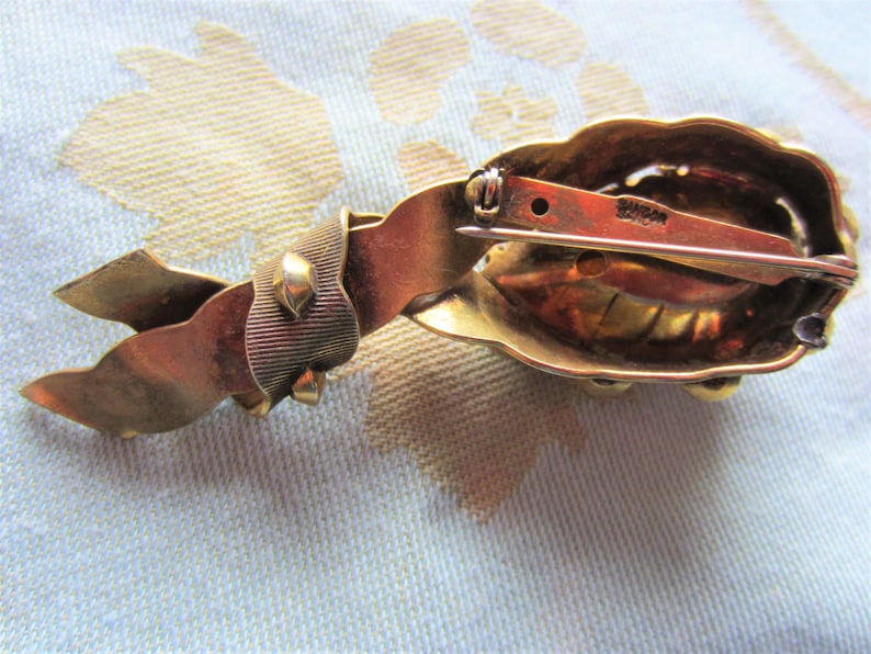 Vintage Signed Sandor Rhinestone Brooch Pin