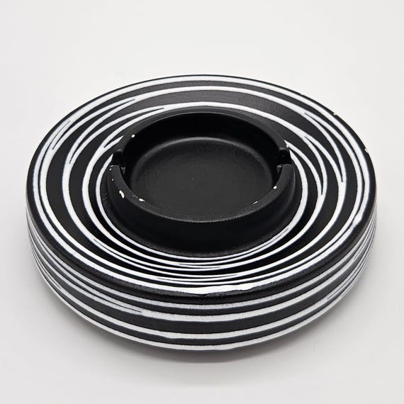 1970s Rare Royal Haeger Ashtray – Black & White Spial Glaze Model 2070 – Mod Op Art Mid Century USA ~ 6.5"–FREE SHIPPING