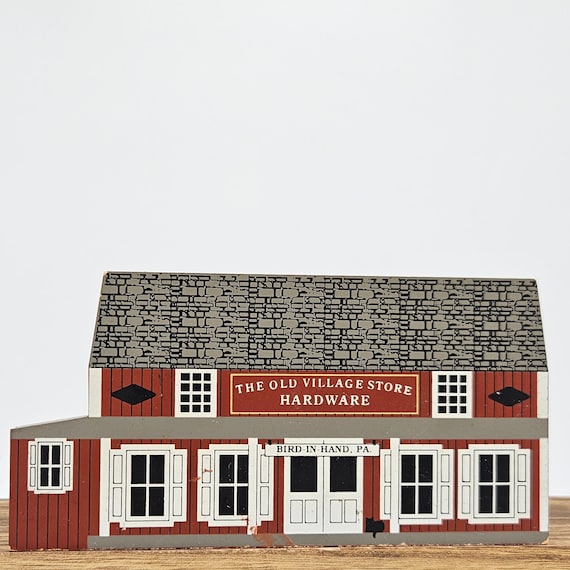 Cat’s Meow Village Old Village Store Hardware – Bird in Hand PA 1996