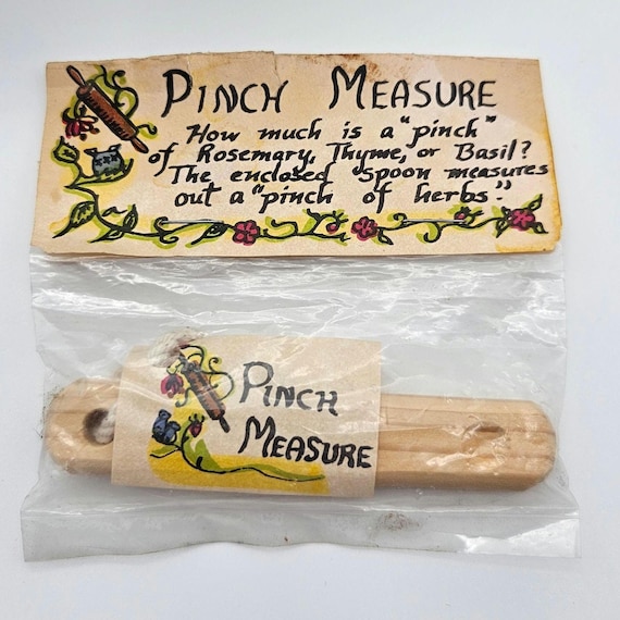 Vintage Wooden Pinch Spoon - Wintergreen Acres Artisan