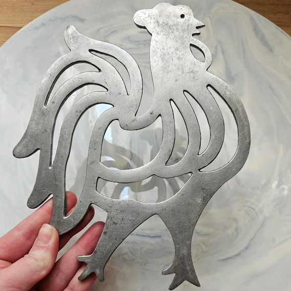 Vintage Aluminum Rooster Trivet: Farmhouse Kitchen Decor Wall Art