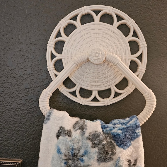 Vintage Homco Wicker Style Wall Towel Ring – Cream Hand Towel Holder