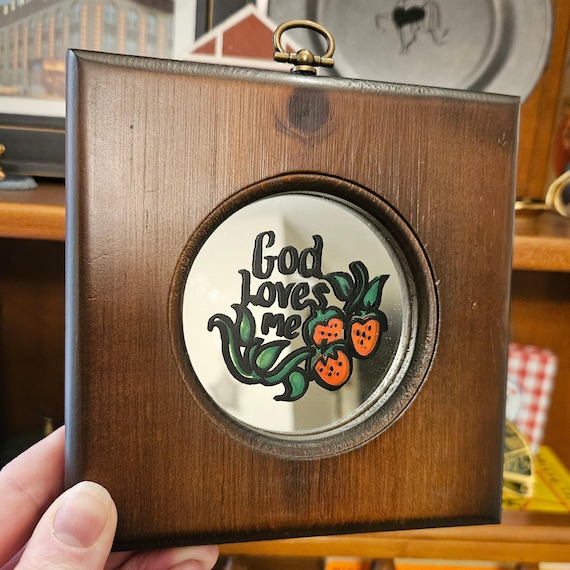 God Loves Me Strawberry Wall Decor / Hanging Mirror with Painted Strawberries. Appears Handmade and in Used Condition. 5"x5"