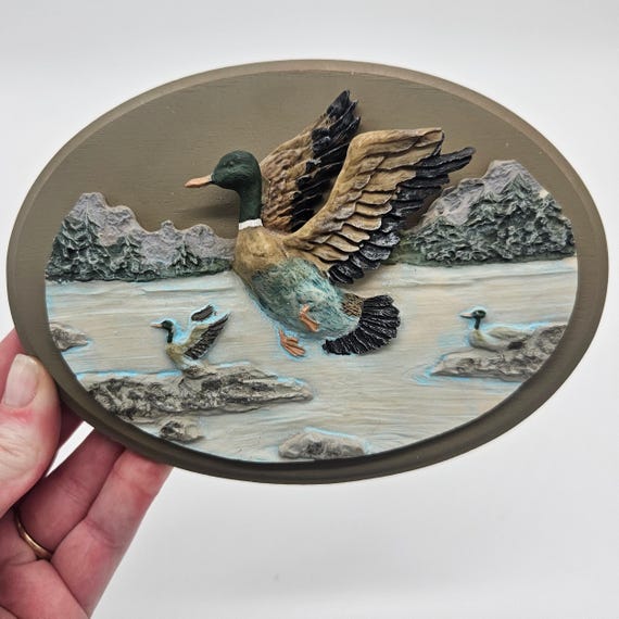 Vintage Russ Mallard Duck Wall Plaque, 3D Lake Scene - Cabin Nature Decor