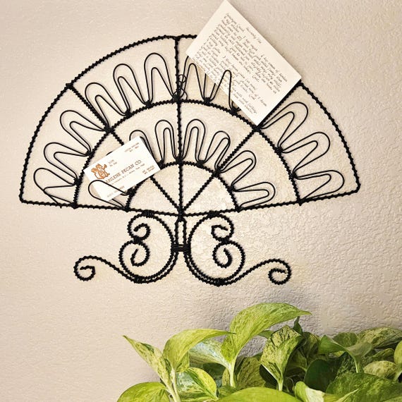 Vintage Wire Wall Mail Holder – Card Display –Fan Shaped Black Metal Letter Organizer