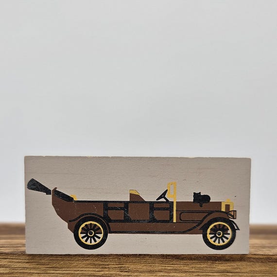 Cat’s Meow Village 1913 Peerless Touring Car – Vintage Wooden Shelf Sitter