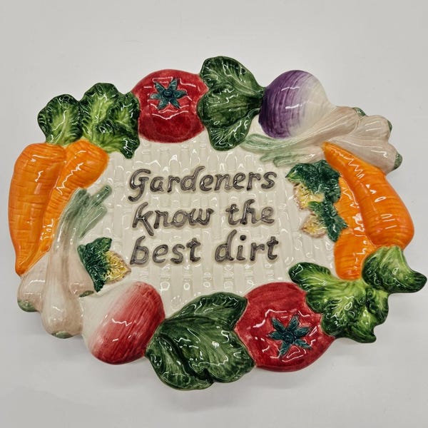 Vintage Fitz & Floyd Gardeners Wall Plaque – Vegetable Kitchen Decor