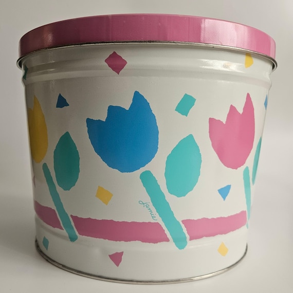 Vintage 1986 Tulip Popcorn Tin – Bertels Can Co – Memphis Style Florals