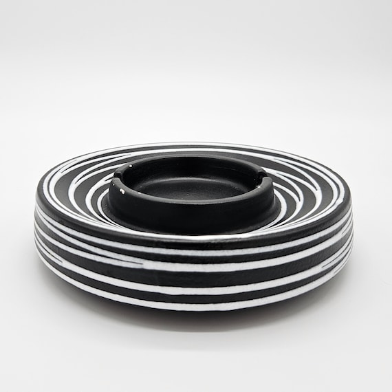 1970s Royal Haeger Ashtray: Black & White Spiral Glaze, Mod Op Art