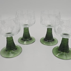 Set of 4 Vintage Green Stem Roemer Etched Glass Wine Glasses