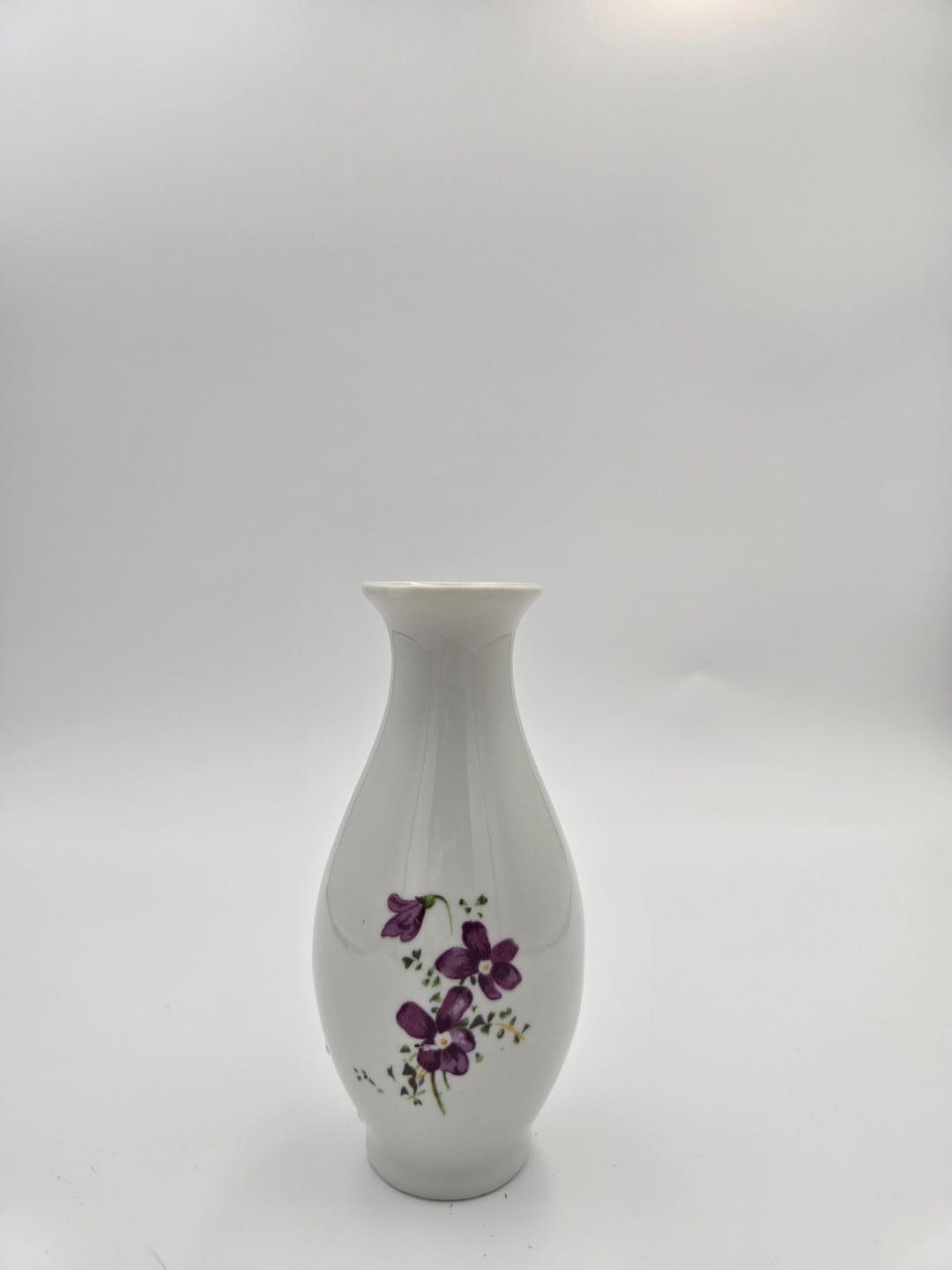 Artura Short Porcelain Bud Vase