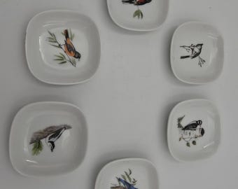 Vintage Set of 6 Small Decorative Bird-Themed Porcelain Dishes