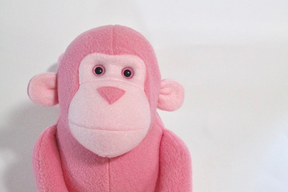 ピンクのぬいぐるみの猿 - Etsy 日本