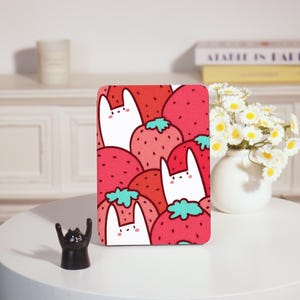 Strawberry Cats Kindle Personalized For Case Paperwhite 1/2/3/4, Paperwhite Case, Paperwhite 6“, Kindle 2019/2022, Kindle Paperwhite Cover