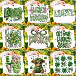 Puede incluir: Una colección de bolsas de mano blancas con diseños del Día de San Patricio. Los diseños incluyen la palabra "Lucky" en varios estilos, tréboles, lazos y una vaca con un pote de oro. Las bolsas son sostenidas por manos.