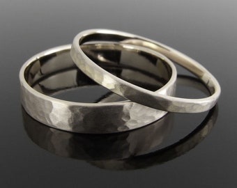 Hammered 14k White Gold Wedding Ring Set, White Gold Wedding Band Set, White Gold Couples Rings,  Satin Finish, 4 x 0.8 mm and 2 x 1 mm