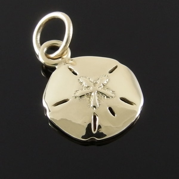 14k Yellow Gold Sand Dollar Charm, 14k Gold Sand Dollar Charm, 14k Gold Beach Charm, 14k Gold Seashell Charm, Fine Jewelry for Beach Lovers