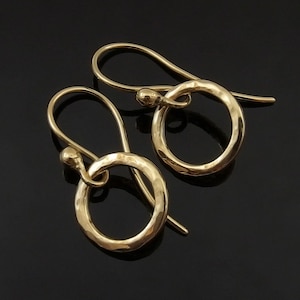 Hammered 18k Yellow Gold Earrings, 18k Gold Earrings, Minimalist Modern Earrings, Everyday Gold Earrings