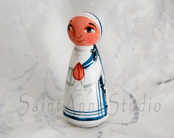 Saint Mother Teresa of Calcutta Doll - Catholic Saint Peg Doll - Wooden Toy - Made to Order