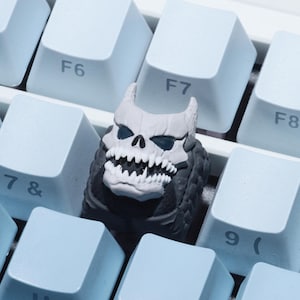 Monster 8 Resin Artisan Keycap for Mechanical Keyboards Handmade Design Sharp-Horned Monster Head Perfect Gift for Gamer Lovers Collectors