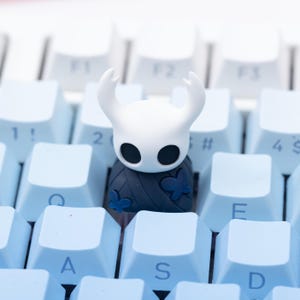 Hollow Knight Artisan Keycap Backlit Resin Custom Artisan Keycap for Mechanical Keyboard Cherry MX Handmade Gift Pc Gamer Holiday Present
