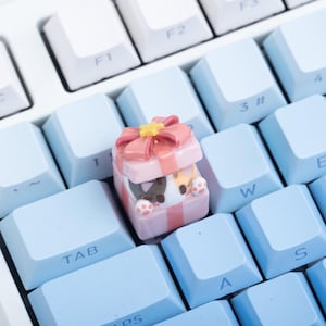 Custom Artisan Gift Box Cat Keycap Handmade Resin Cat Keycap for Cherry MX Switches Kawaii Mechanical Keyboard Accessory Christmas Cat Gift