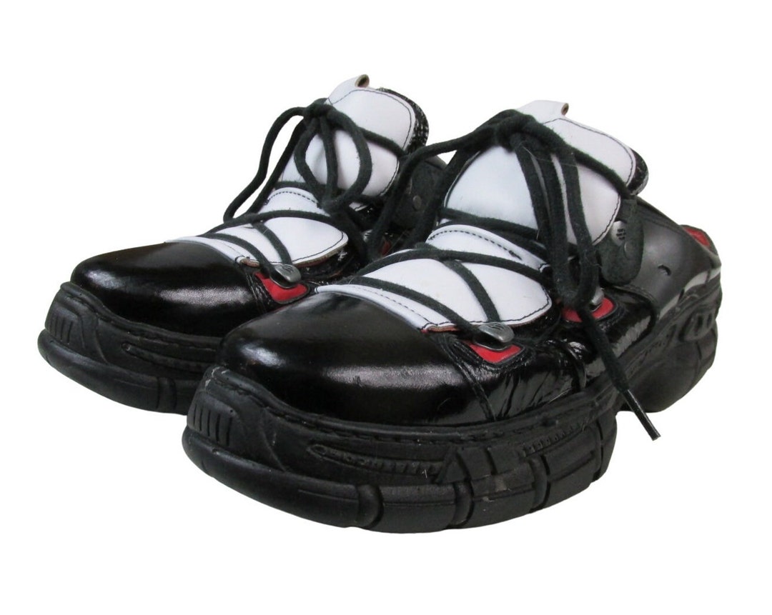 Vintage Mens New Rock Anatomical Sole 4 Buckle Black Leather Industrial  Cybergoth Shoes Made in Spain Mens Euro 44 Fits a Mens US Size 11 - Etsy