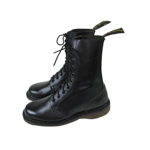 Vintage 1980s Na Na Doc Martens Boots  Black Leather 10 Eyelet DMs Dr Martens Air Cushion Soles Made In England Fits a Women&#39;s US Size 5
