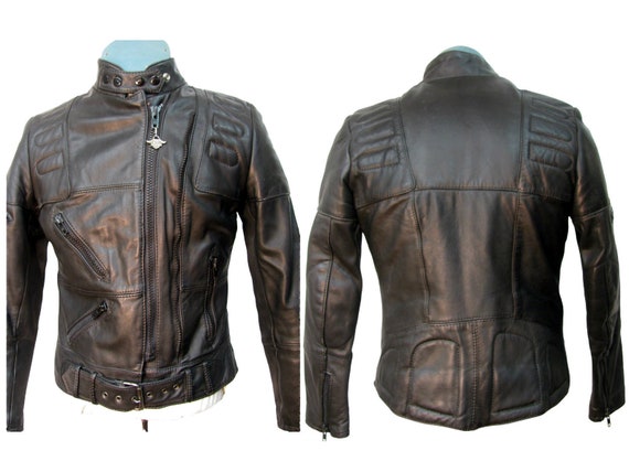 boucle jacket chanel