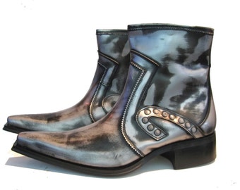 Vintage 1990s Mens Destroy Pewter Silver Rub-off Leather Ankle High Western Chelsea Boots from Spain Men's Euro 42 / US 8 1/2
