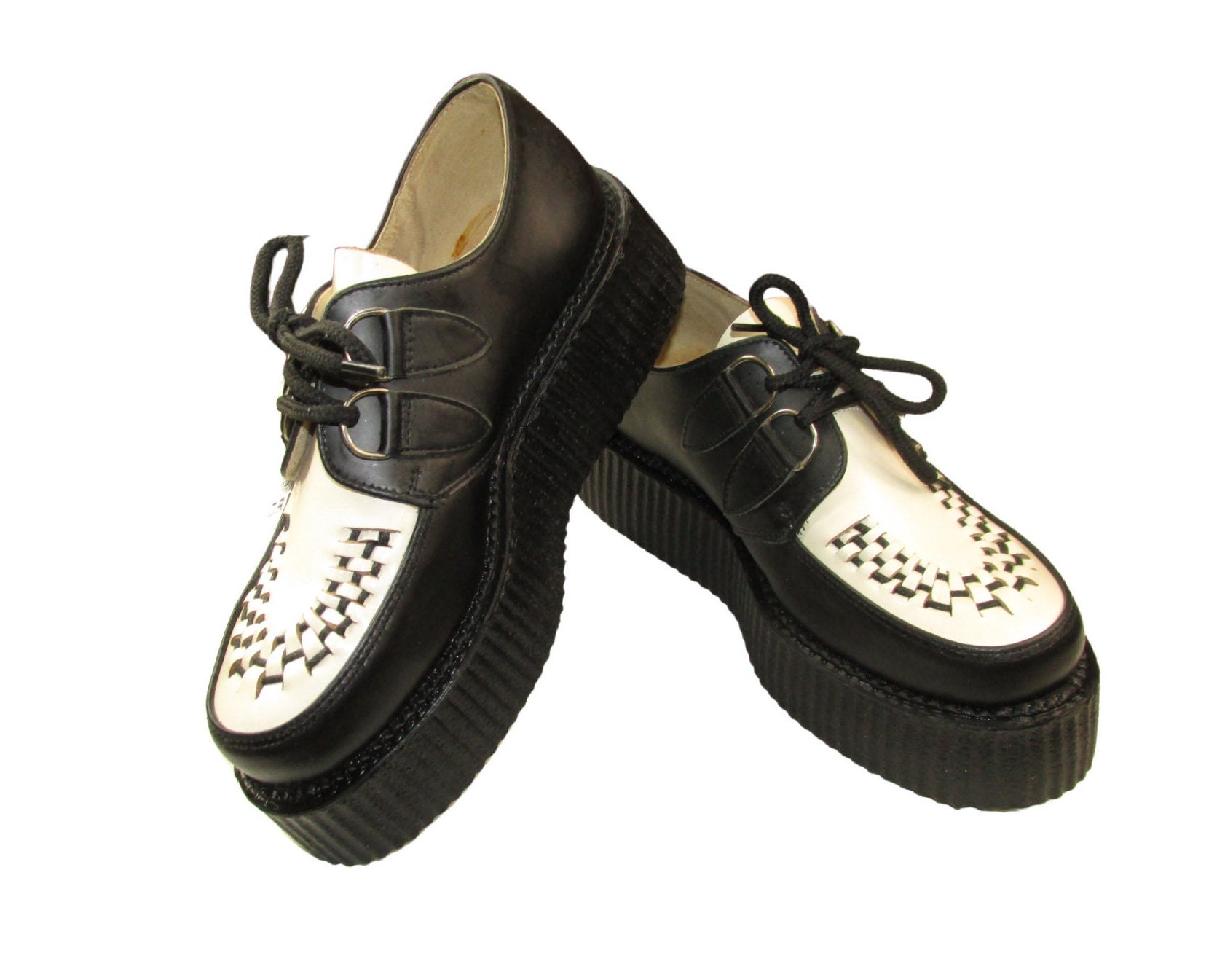 TUK VIVA LOW TOE CREEPER Black / White - Free delivery