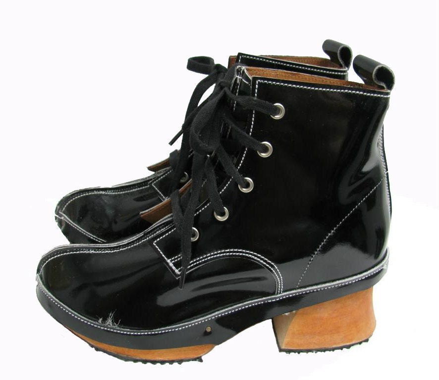 Vintage 1980s John Fluevog Black Patent Leather Derby Wooden Vintage 1980s John Fluevog Black Patent Leather Derby Wooden