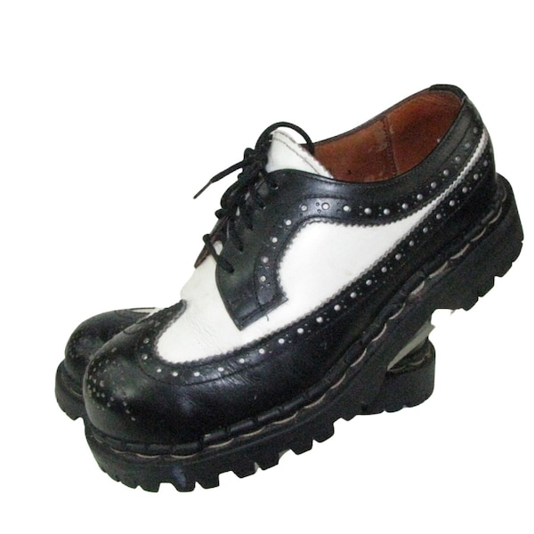 Gripfast Brogue Made In England Mens Black and White Leather Steel toe Wingtip marked UK 4 will Fit a Womens US Size 6