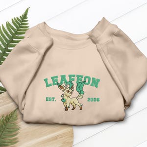Leafeony Broderad T-shirt, Sweatshirt & Hoodie Grass Fox Evolution Design Anime Fans