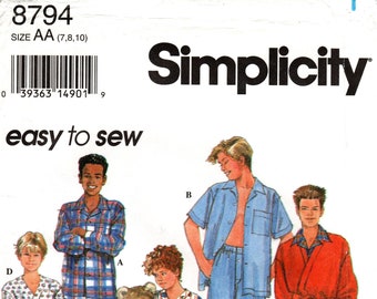 Simplicity 8794 Boy's Pajamas & Robe Sewing Pattern (Size 7/8/10)