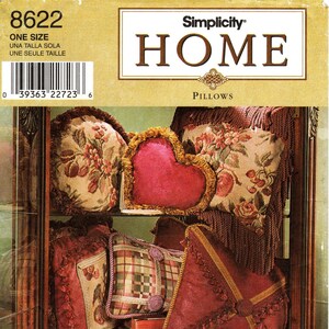 Simplicity Home Decor Pattern 8622 - by CONSO - Seventeen Basic Pillow Designs - Decorative Throw Pillows - Simplicity Patterns