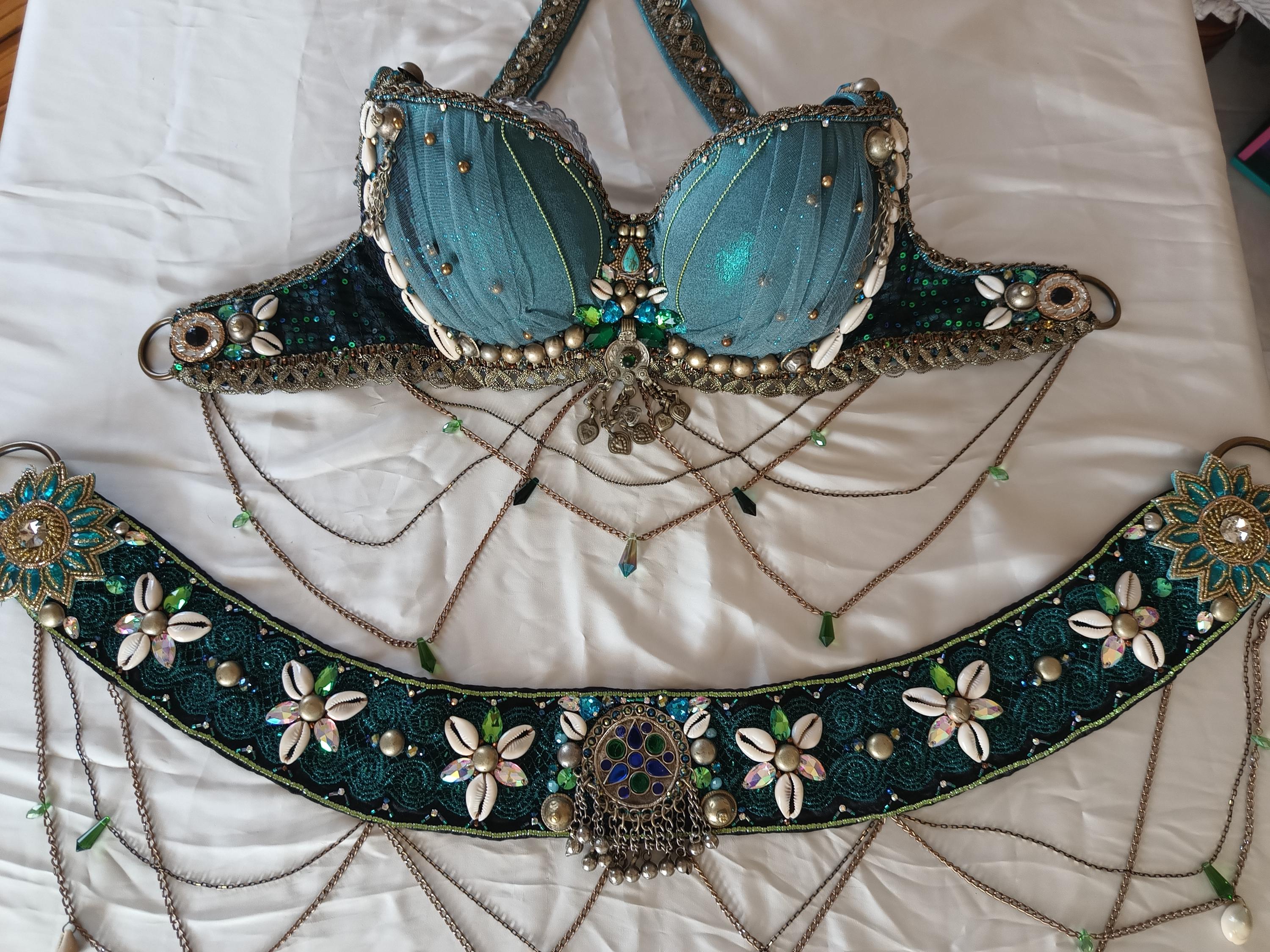 CUSTOM Bra and Belt Set - Tribal Fusion Bellydance Costume 