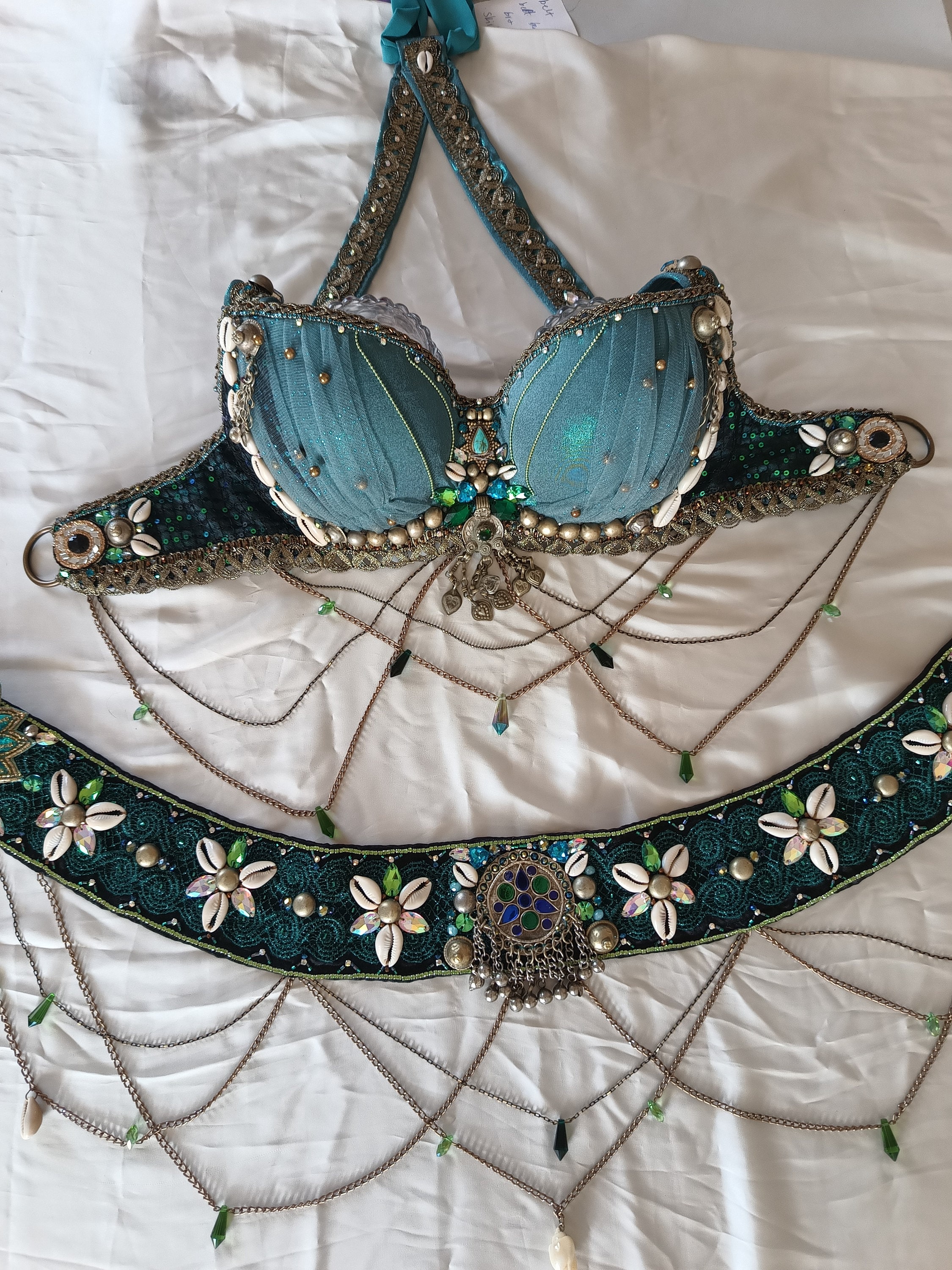 CUSTOM Bra and Belt Set - Fusion Bellydance Costume - Bespoke Dance Fusion Top and belt, Tribal Bellydance Custom-made
